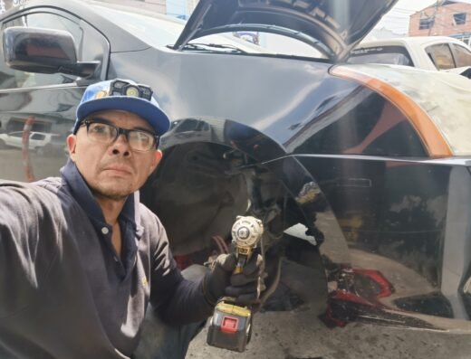 Mecánico automotriz