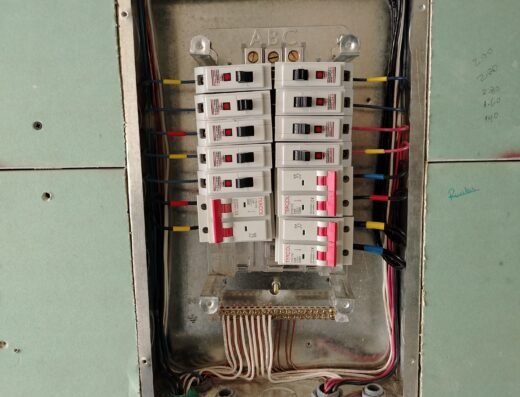 Electricidad industrial, comercial y residencial