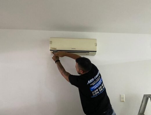 Técnico de aire acondicionado y refrigeración